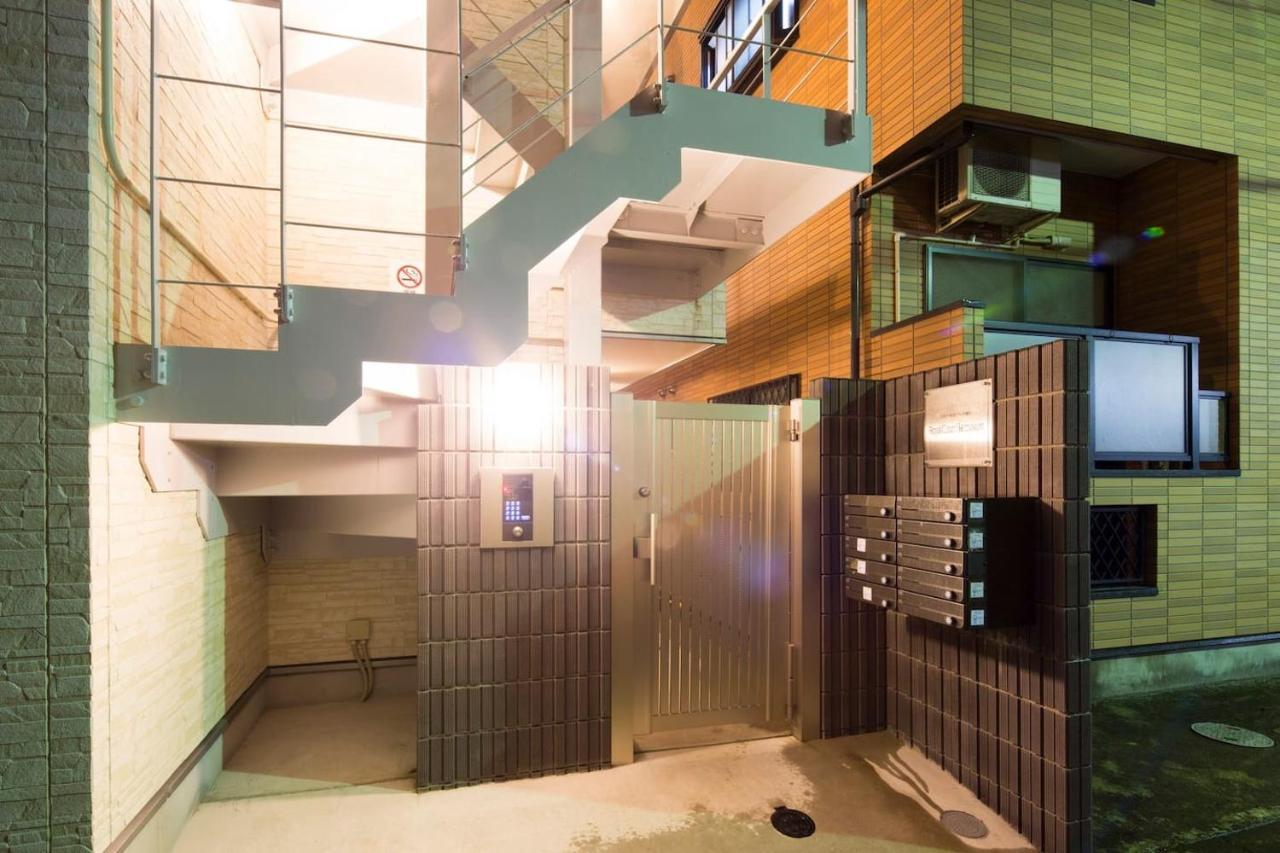 Royal Court Ikebukuro 301 Apartamento *