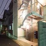 Royal Court Ikebukuro 301