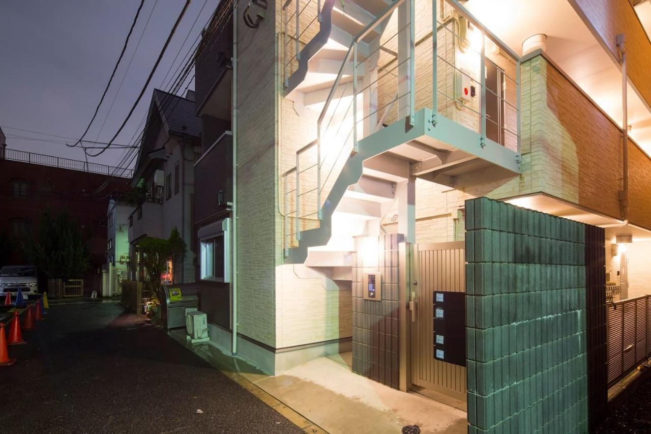 Apartment Royal Court Ikebukuro 301