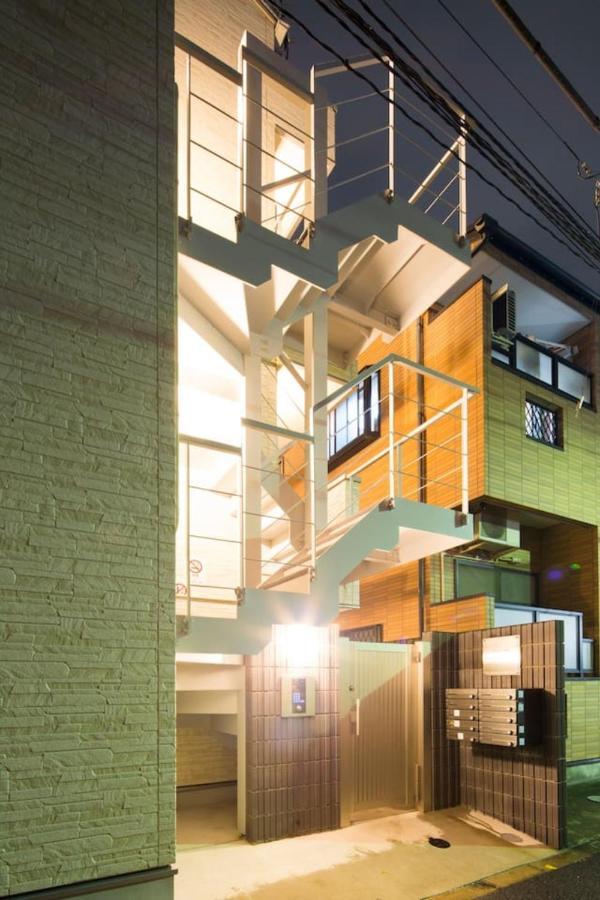 Apartment Royal Court Ikebukuro 301